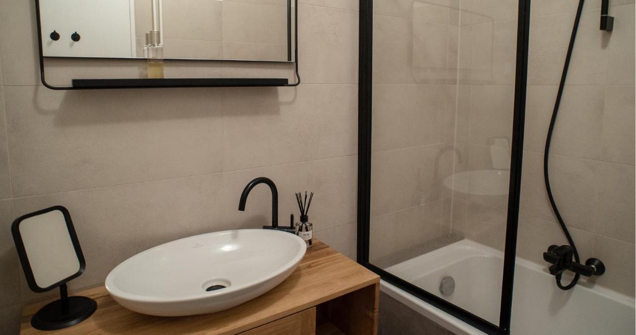 Cozy And Fully Equiped Suite Apartment At Ku'Damm Berlin Exterior foto